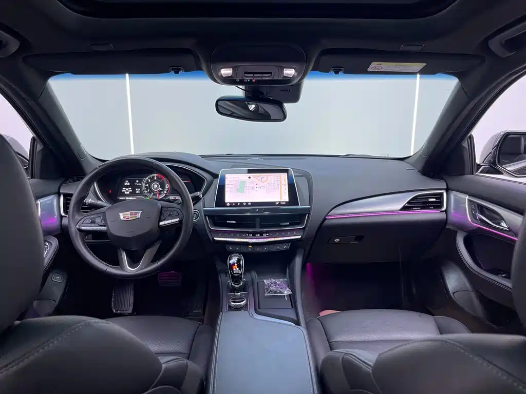 Cadillac CT5 2023 28T Luxury (Standard)