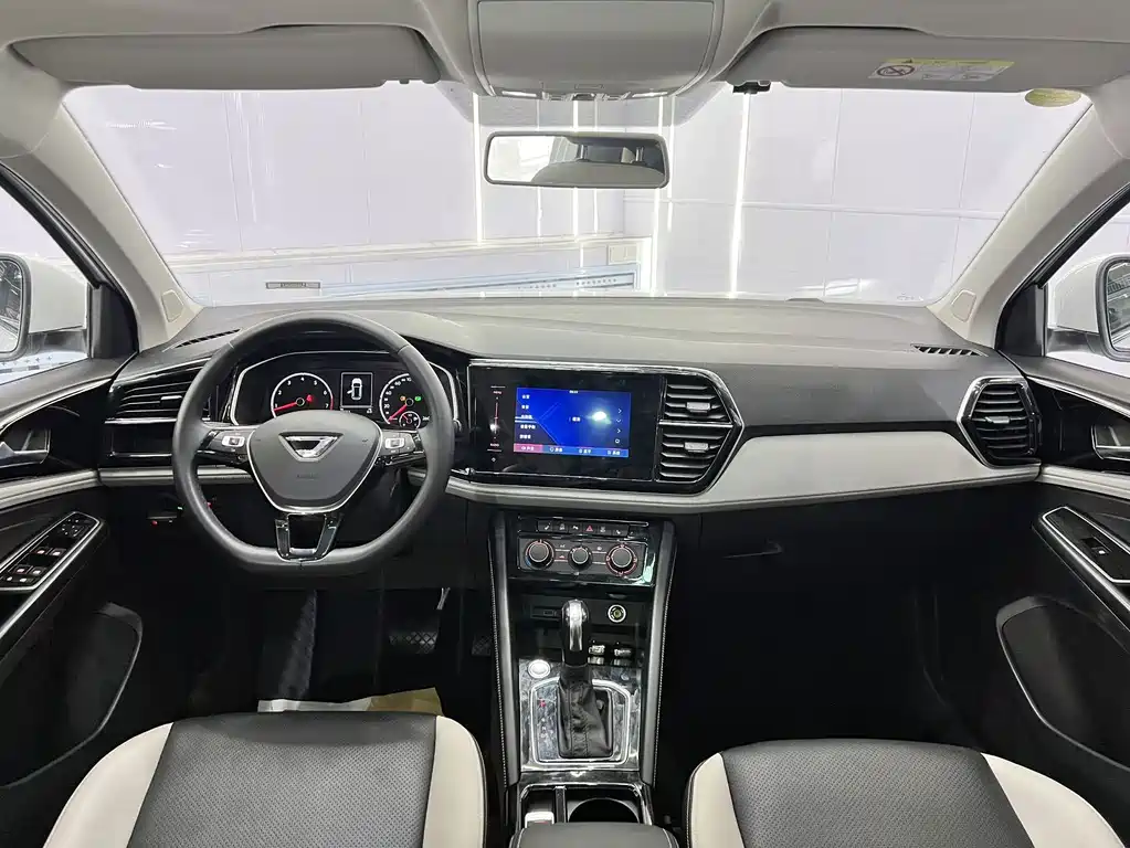 Volkswagen VS7 2022 1.4T Automatic Advance Pro Edition
