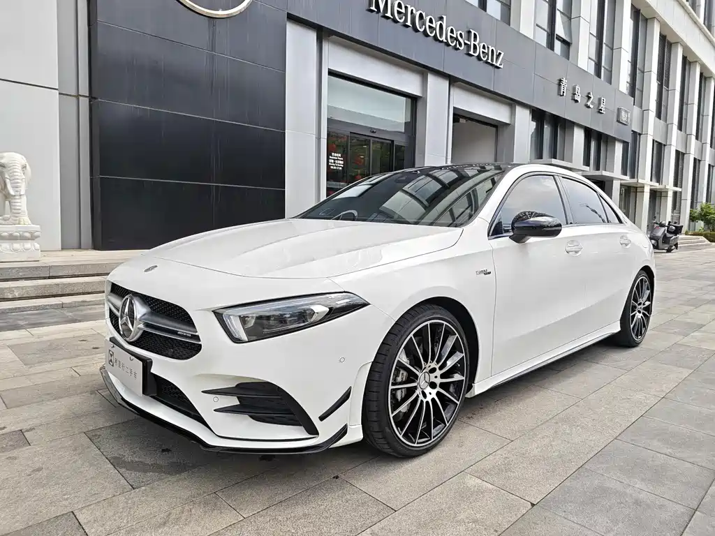 Mercedes-Benz A-Class AMG 2023 4MATIC A 35 L