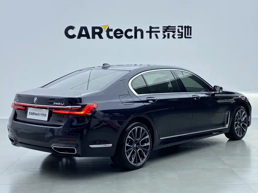 BMW 7 Series 2021 740Li xDrive Executive M Sport Package