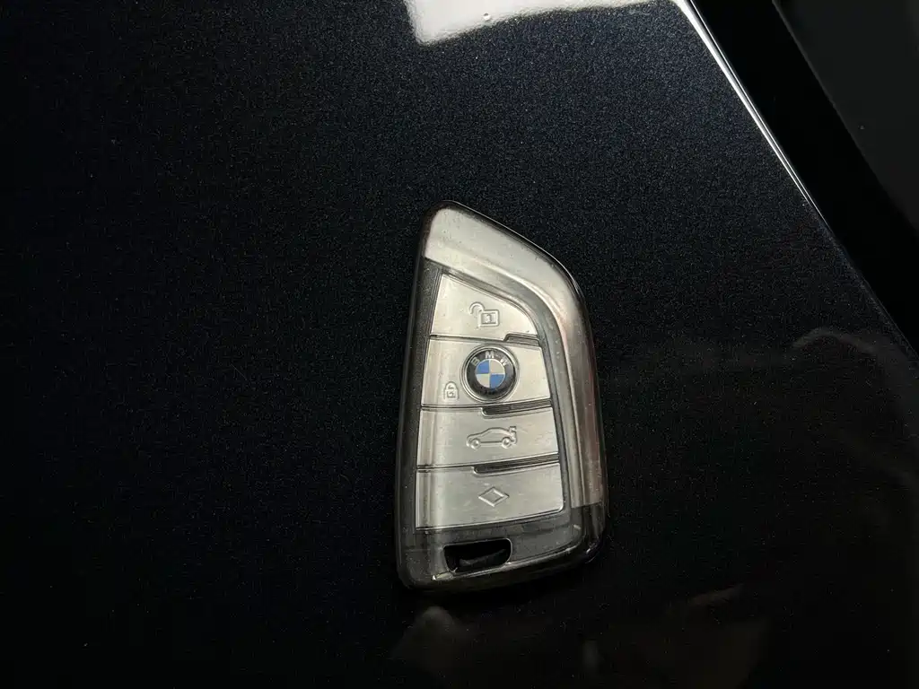 BMW 5 Series (Import) 2022 Model, Facelift II, 530i M Sport Package