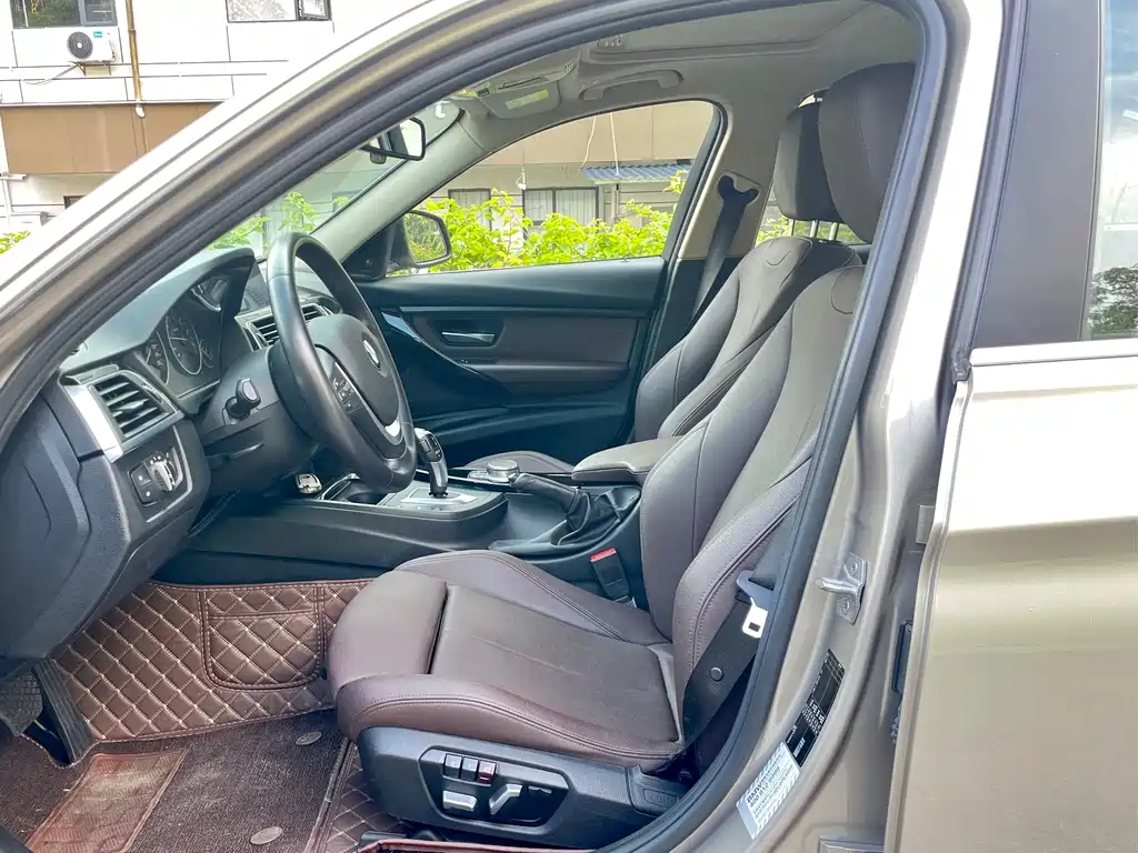 BMW 3 Series 2019 320Li Sport Line