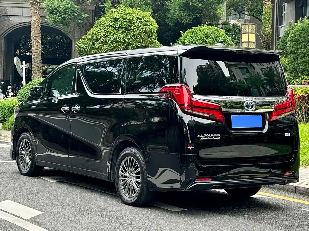Alphard 2021款 Hybrid 2.5L Prestige Edition