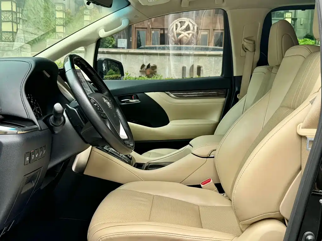 Alphard 2021款 Hybrid 2.5L Prestige Edition