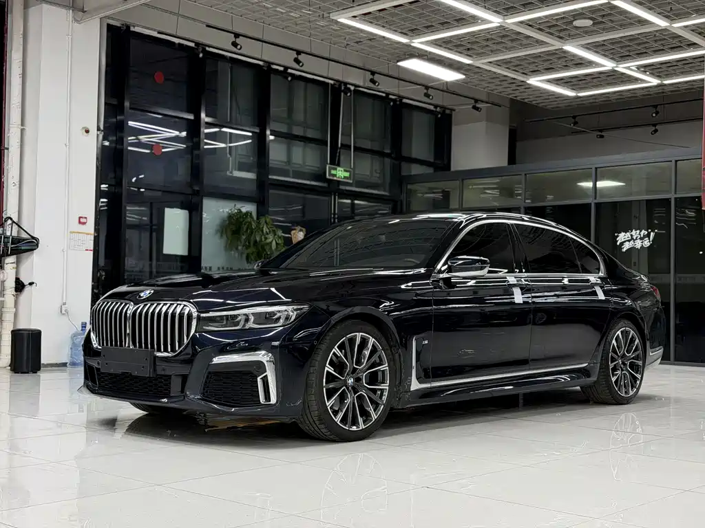 BMW 7 Series 2021 740Li Leading Edition M Sport Package