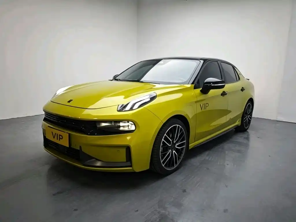 Lynk & Co 03 2022 03+ 2.0TD Automatic Yufeng Edition