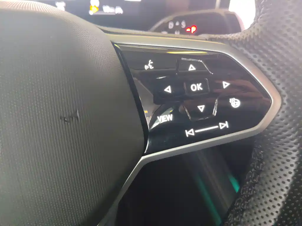Magotan 2024 380TSI DSG Prestige Edition