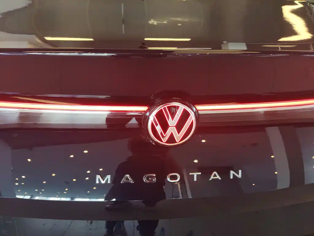 Magotan 2024 380TSI DSG Prestige Edition