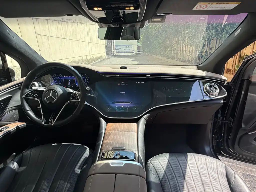 EQS SUV 2023 450 4MATIC Pioneer Edition