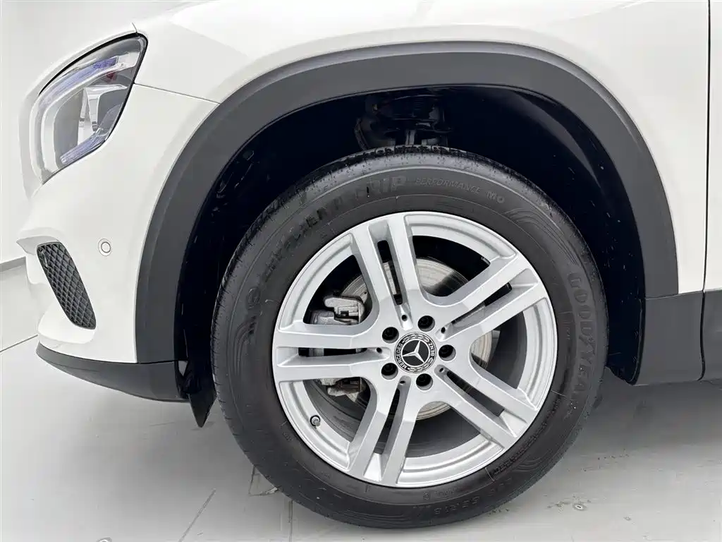 Mercedes-Benz GLB 2023 200 Trendline