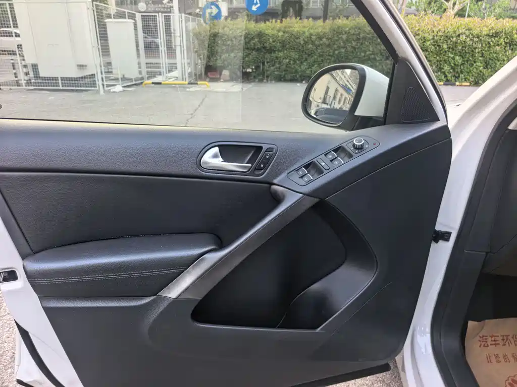 Tiguan 2012 2.0 TSI Automatic 4x4 Flagship Edition