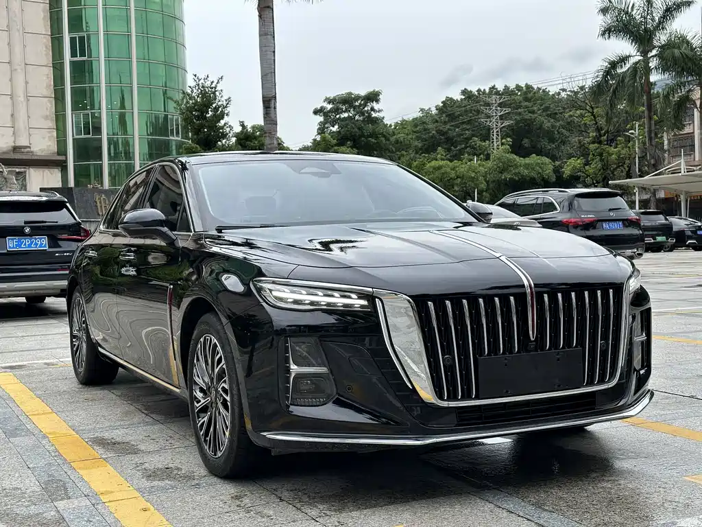 Hongqi H5 2024 Model 2.0T Automatic Smart Link Qi Chang Edition