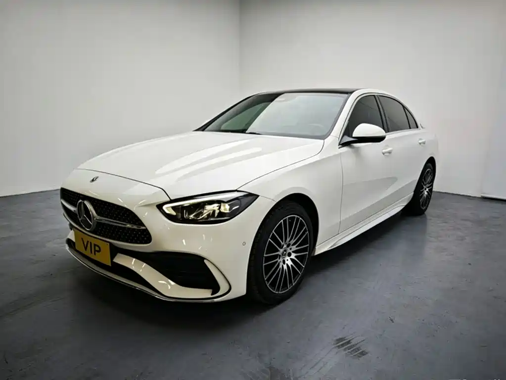  EQE SUV