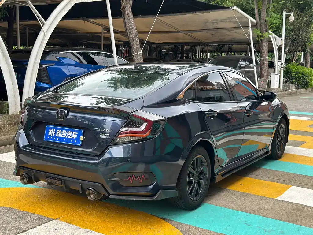Civic 2019 220TURBO CVT Sport Edition National V