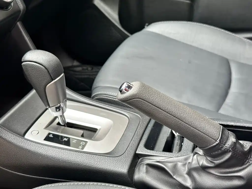 Subaru XV 2014 2.0i Luxury Edition