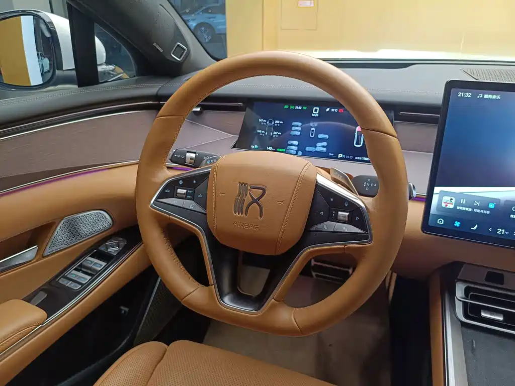 Han L 2025 EV All-Wheel Drive LIDAR Flagship Model