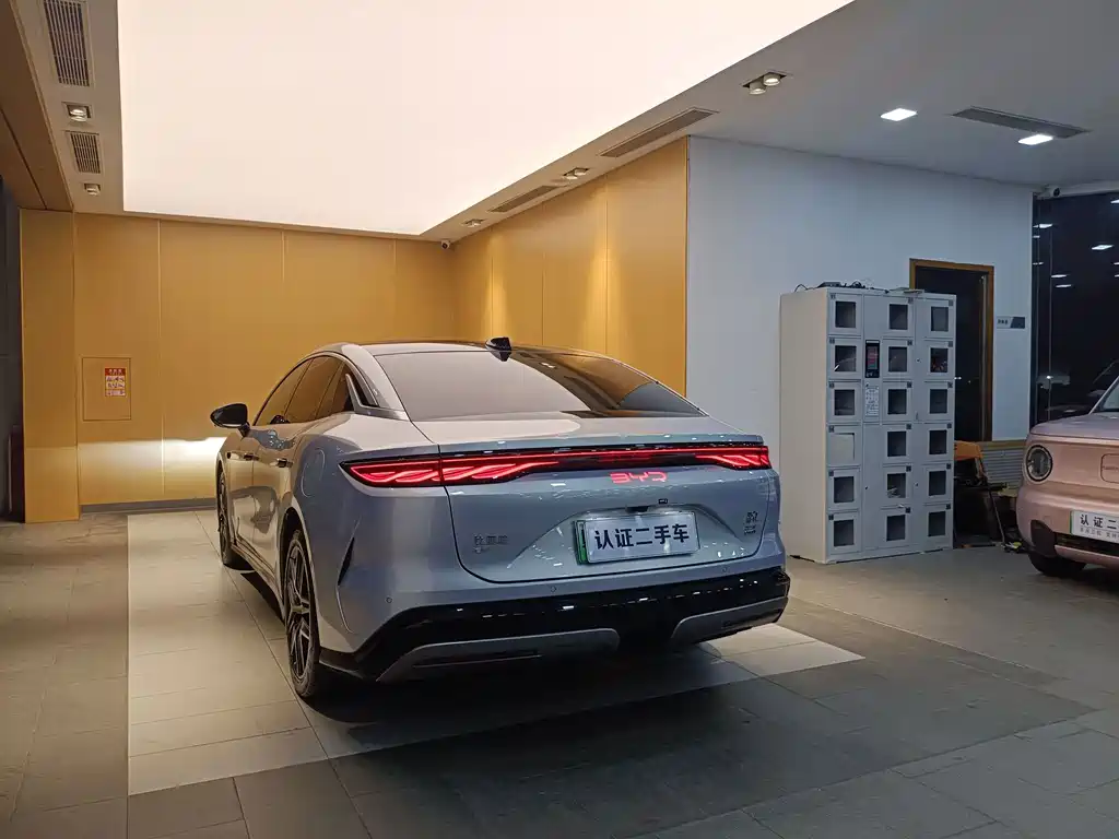 Han L 2025 EV All-Wheel Drive LIDAR Flagship Model