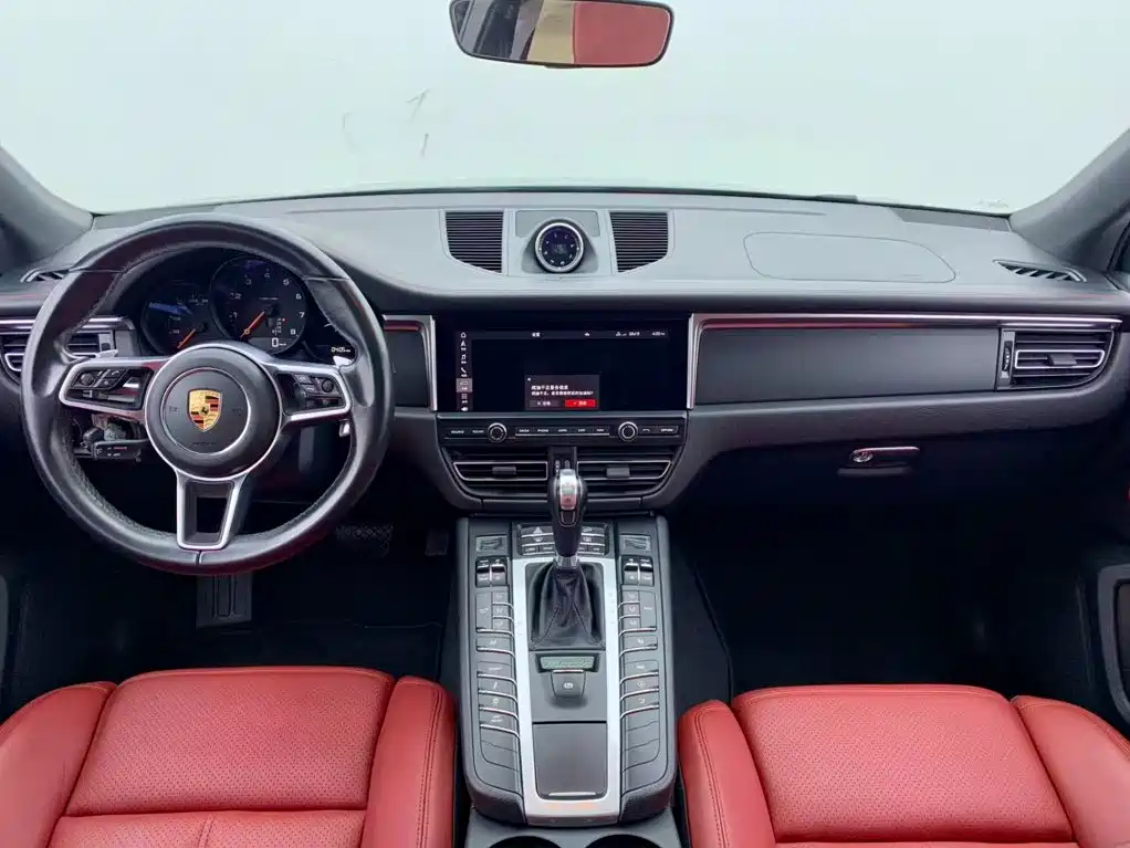 Macan 2020 2.0T