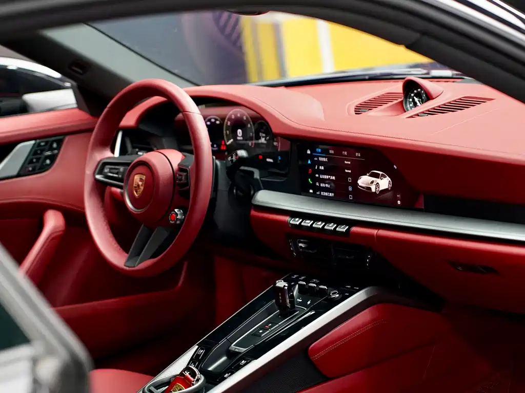 Porsche 911 2025 Carrera 3.0T