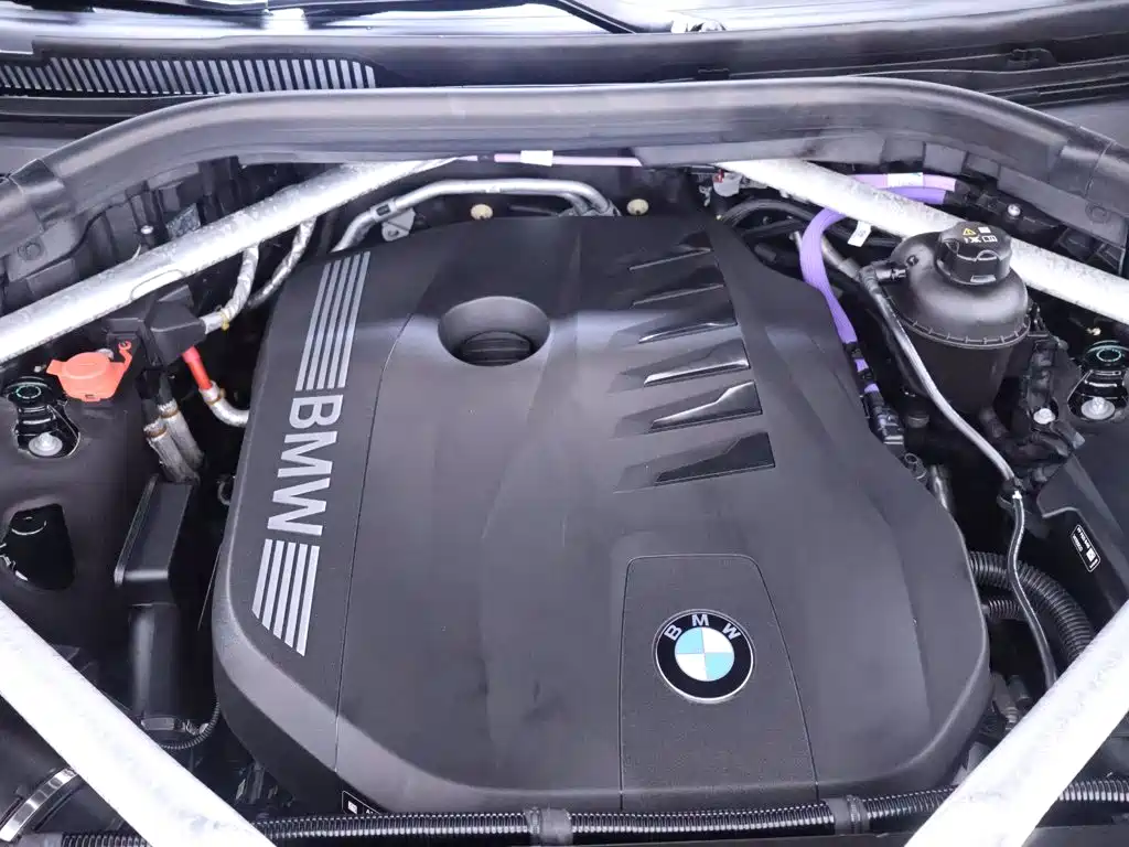 BMW X7 2023 xDrive40i Leading Luxury Package