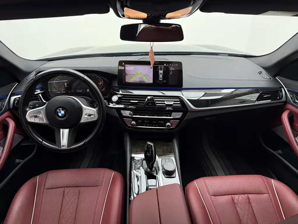 BMW 5 Series 2022 Model (Facelift 2) 525Li M Sport Package