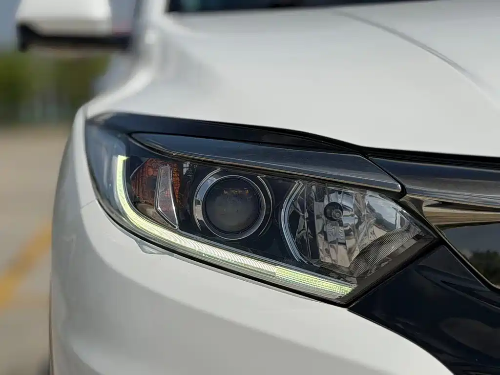 Vezel 2022 1.5L CVT Elite Smart Enjoy Edition