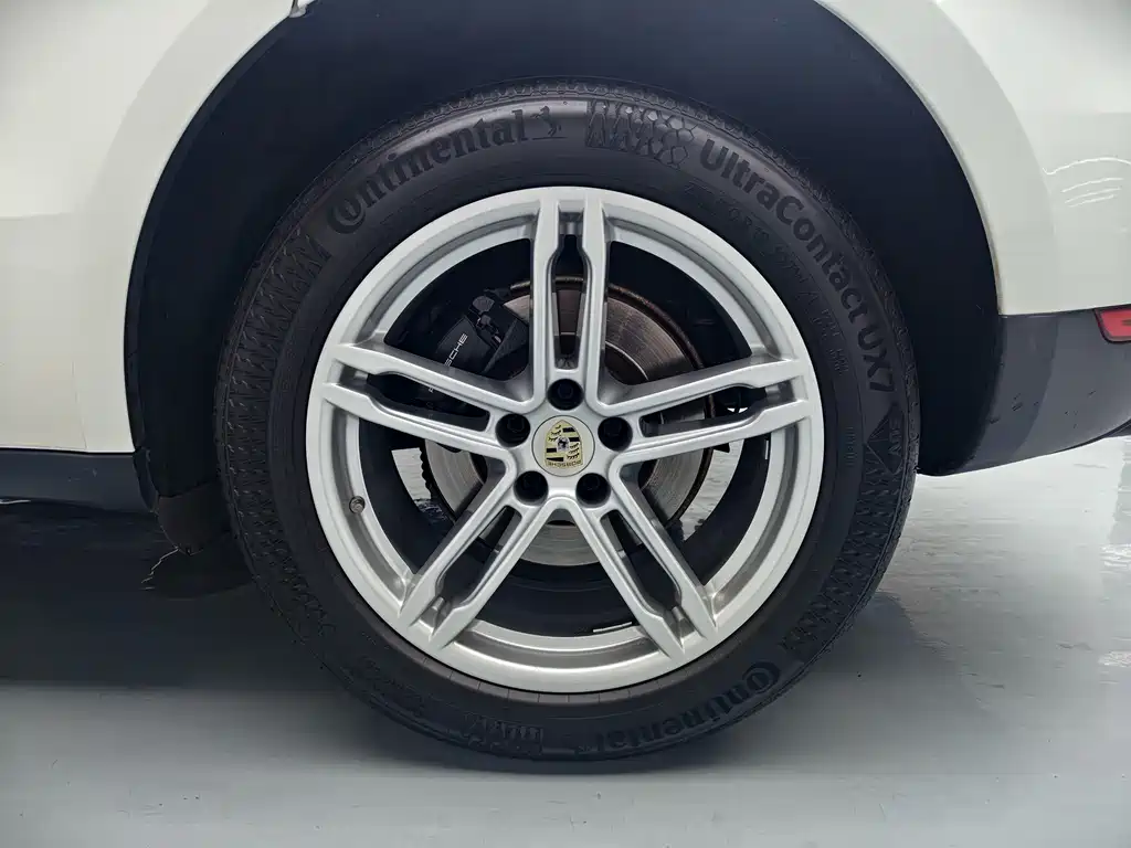 Macan 2021 2.0T