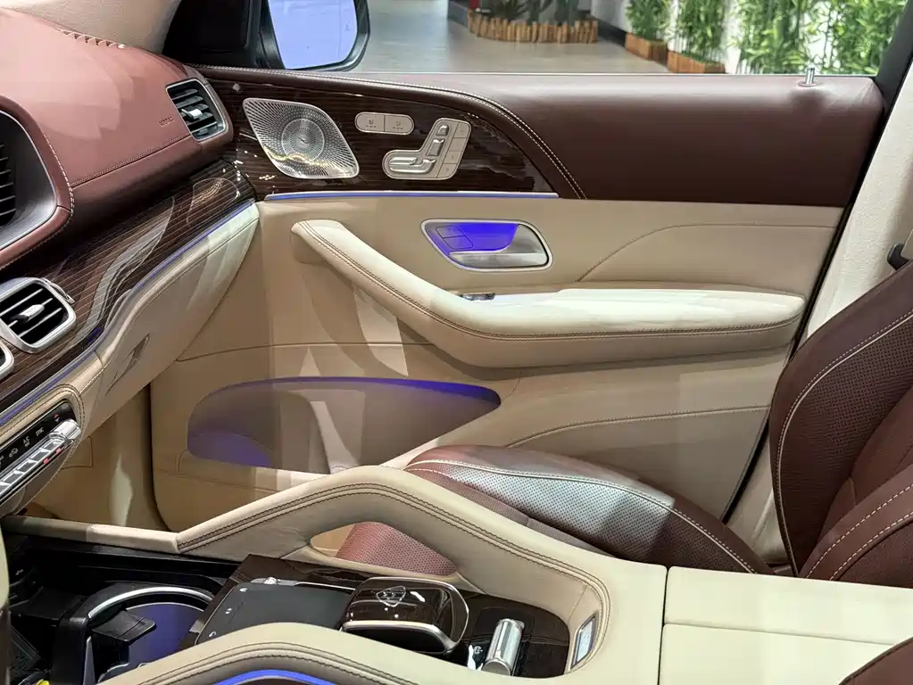 Maybach GLS 2021 GLS 600 4MATIC Lelü Version