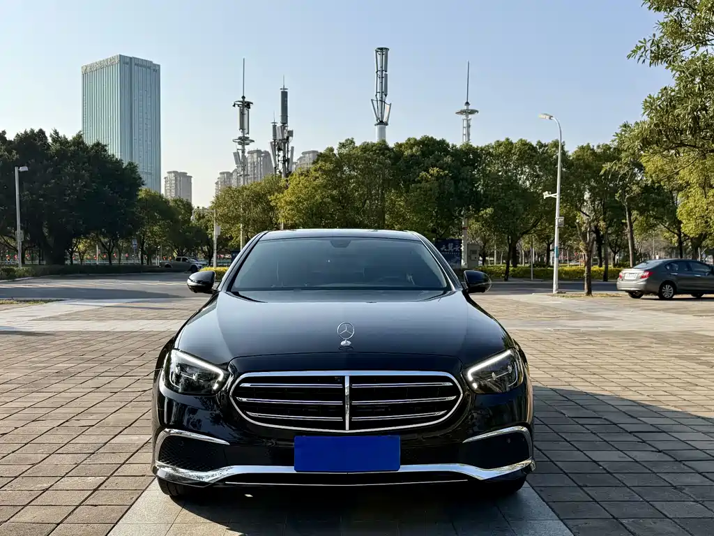 Mercedes-Benz E-Class 2023 E 300 L Luxury Edition