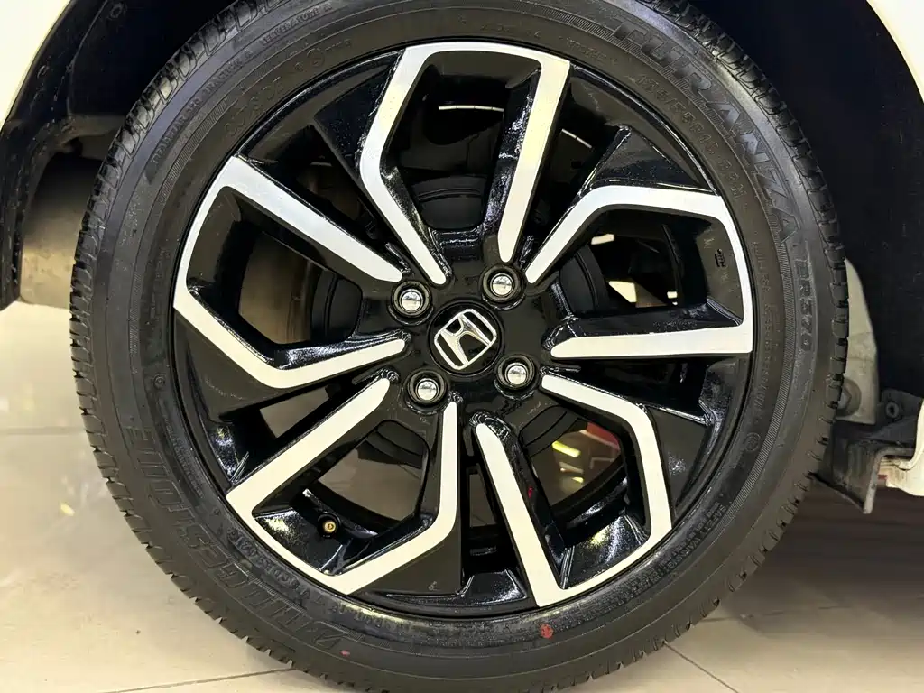 LIFE 2021 1.5L CVT Sport Heart Edition