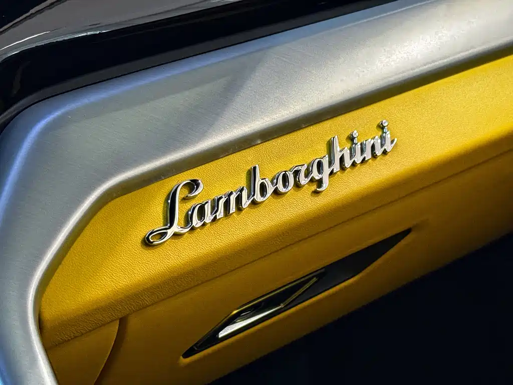 Urus 2018 4.0T V8