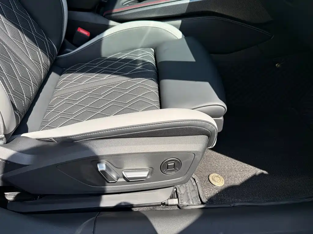 Audi A5L 2026 model Sport Plus