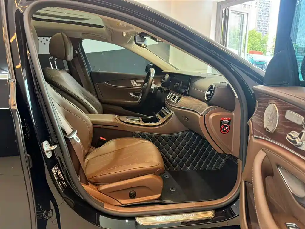 Mercedes-Benz E-Class 2023 E 300 L Luxury Edition