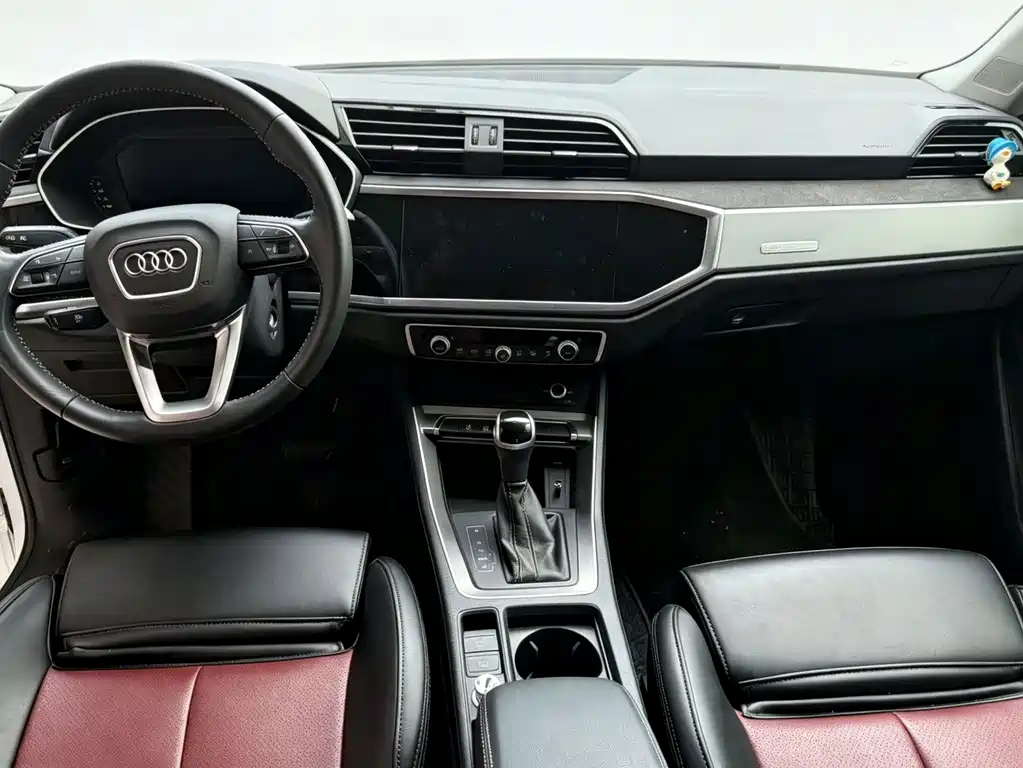 Audi Q3 2021 35 TFSI Fashion Elegance Edition