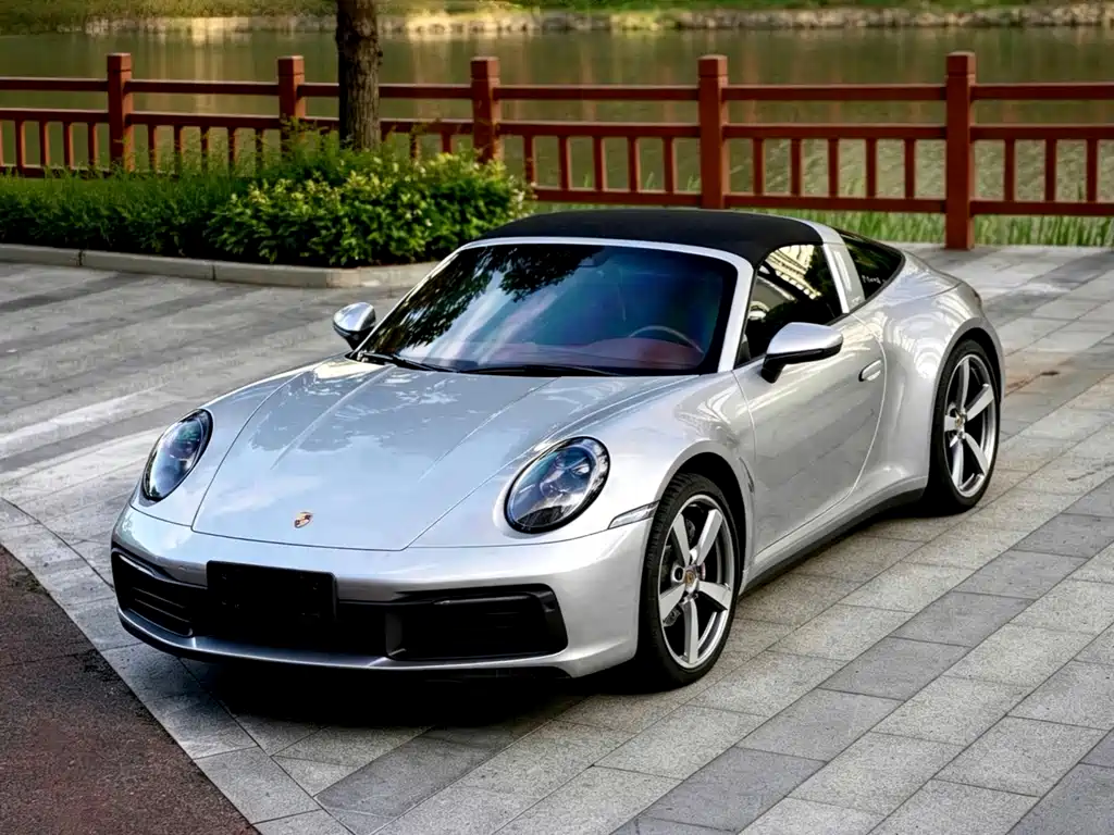 Porsche 911 Targa 4 3.0T 2023