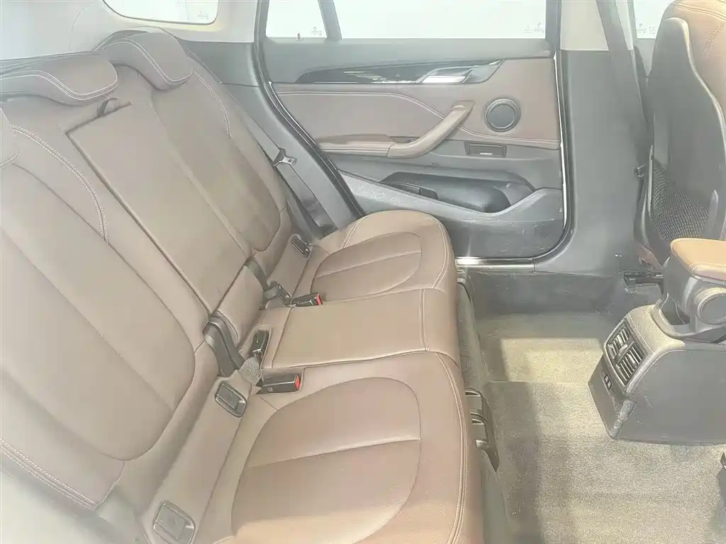 BMW X1 2020 sDrive20Li Fashion Edition