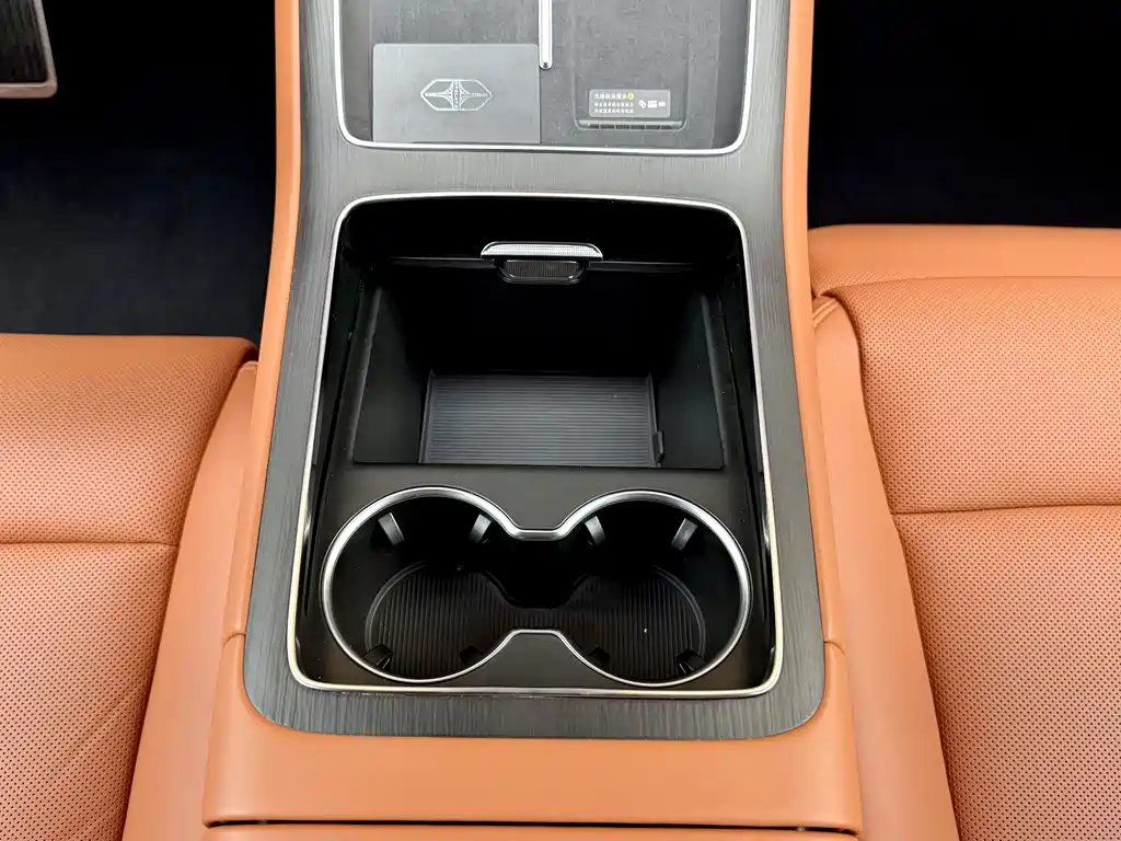 Xinjie S9 2026 Edition Range-Extended Ultra Rear-Wheel Drive 53kWh 192-line LiDAR