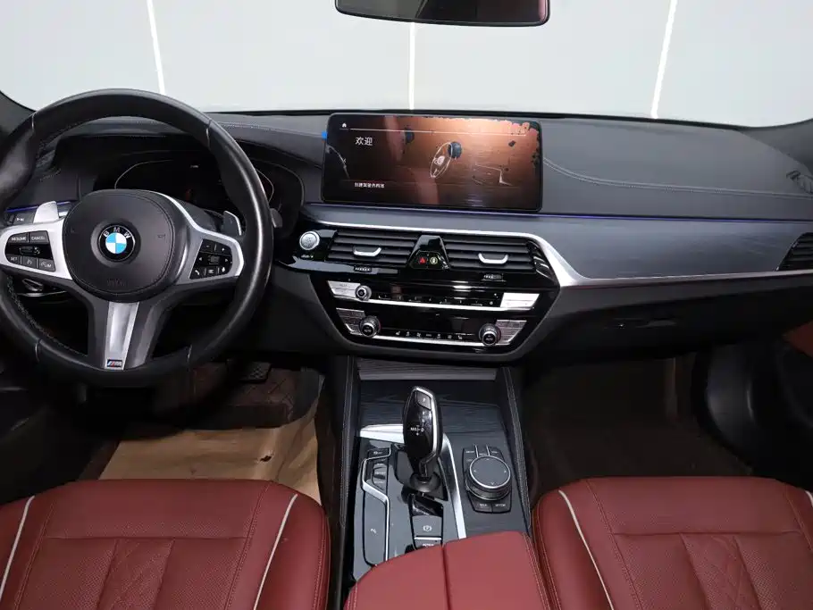 BMW 5 Series 2022 Model Refresh 530Li Leading Edition M Sport Package