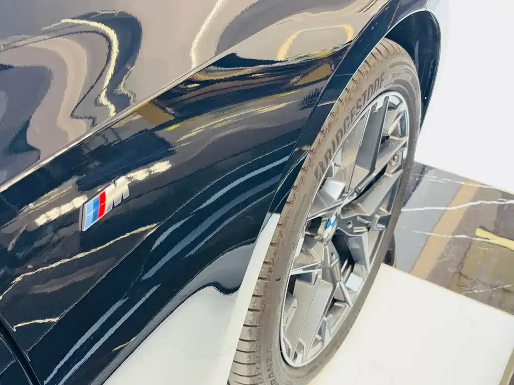 BMW 3 Series 2025 Model 330Li M Sport Nightshade Package