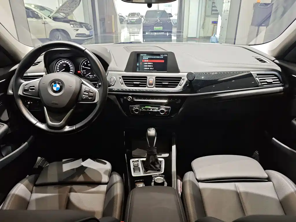 BMW 1 Series 2017 118i Sport Line