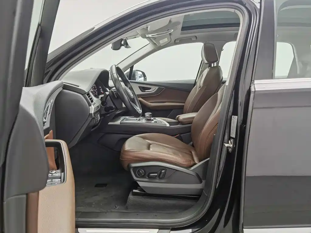 Audi Q7 2019 45 TFSI Comfort Edition