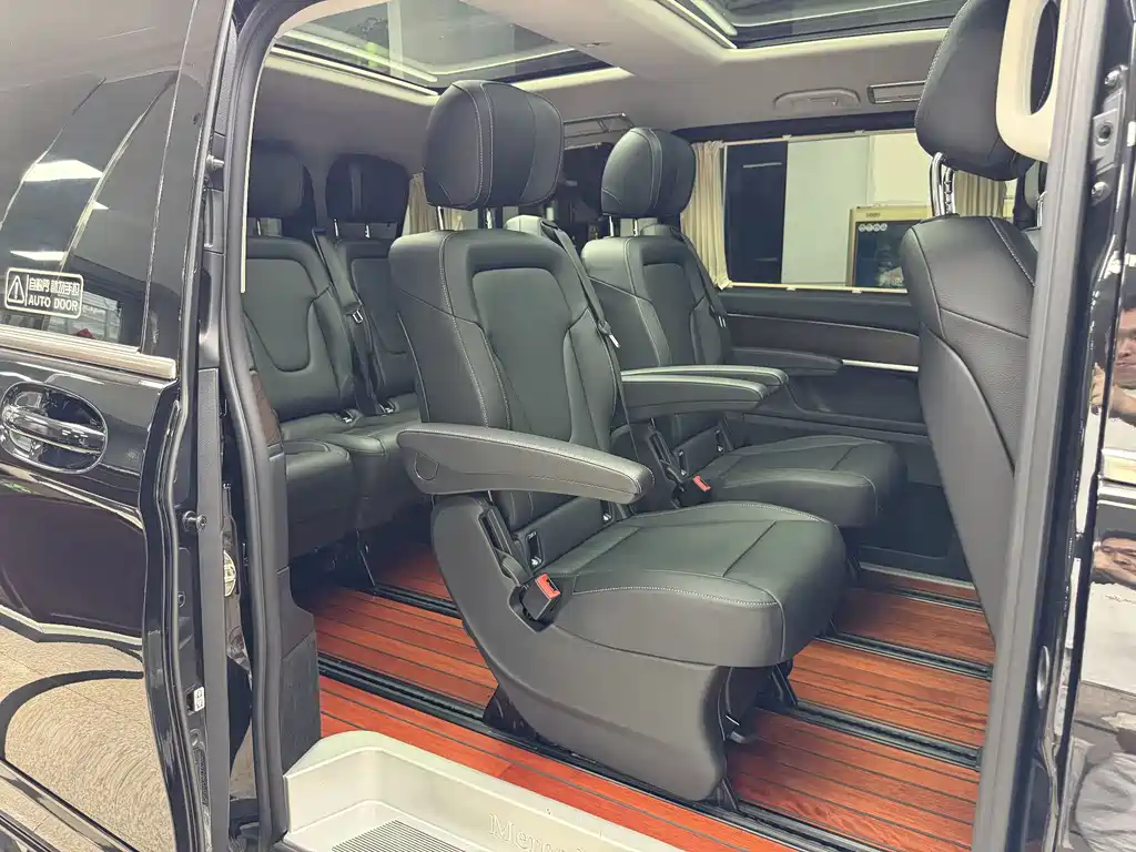 Mercedes-Benz V-Class 2021 V 260 Long Range Edition