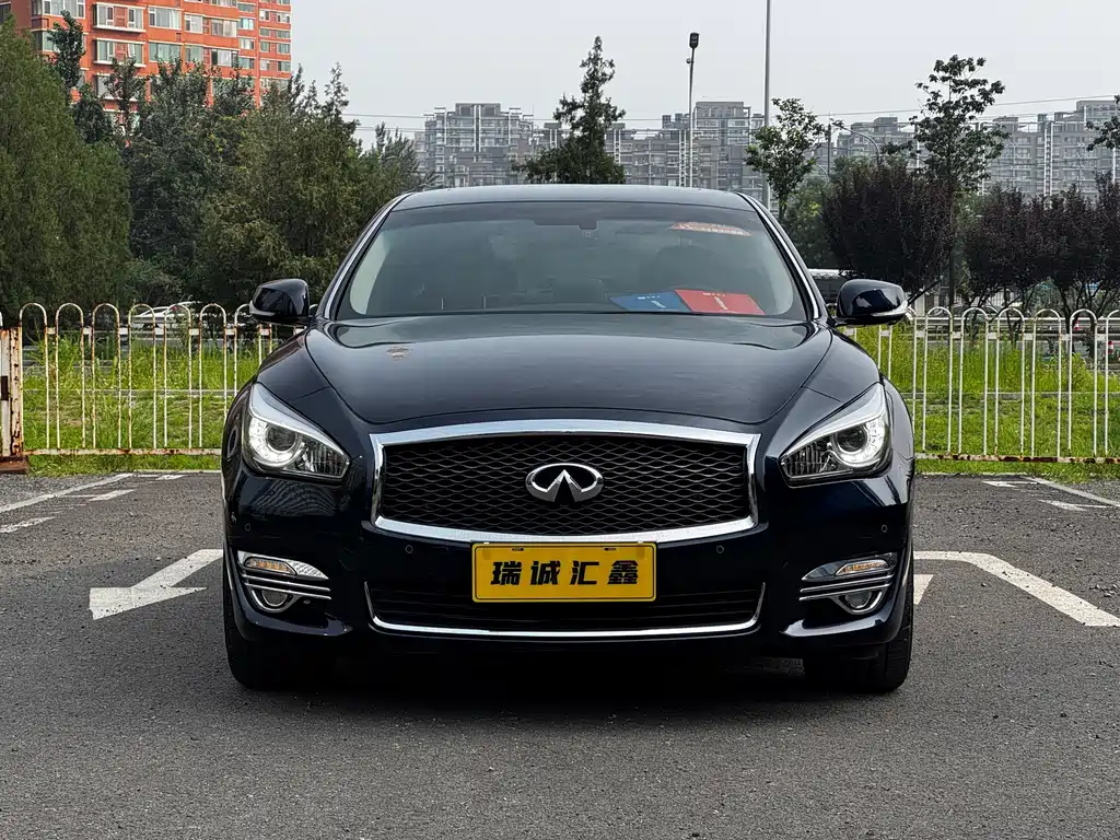 Infiniti Q70L 2017款 2.5L Enjoy Edition
