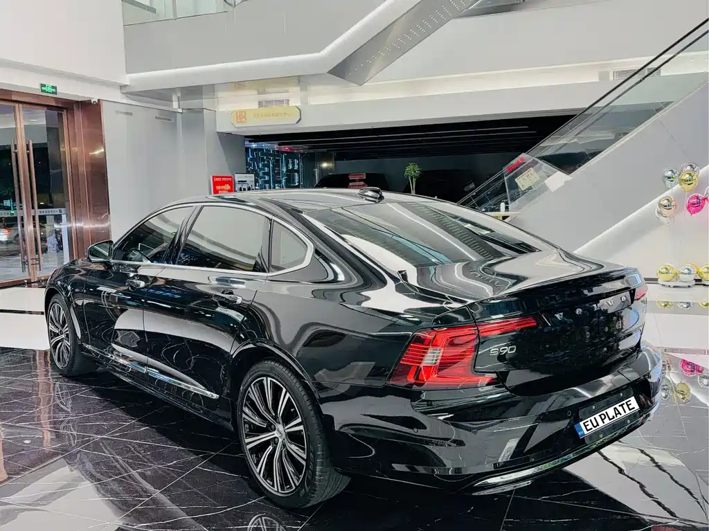 Volvo S90 2021 B5 Intelligent Luxury Edition