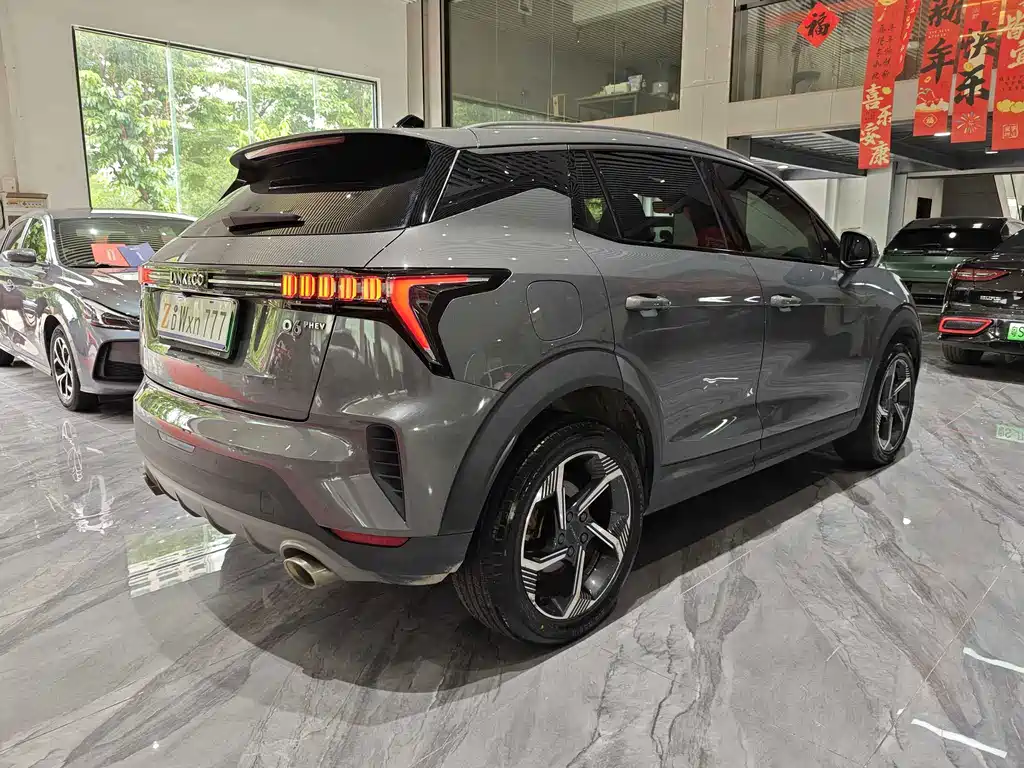 LEON 06 EM-P 2022 Model PHEV 84KM Range Pro