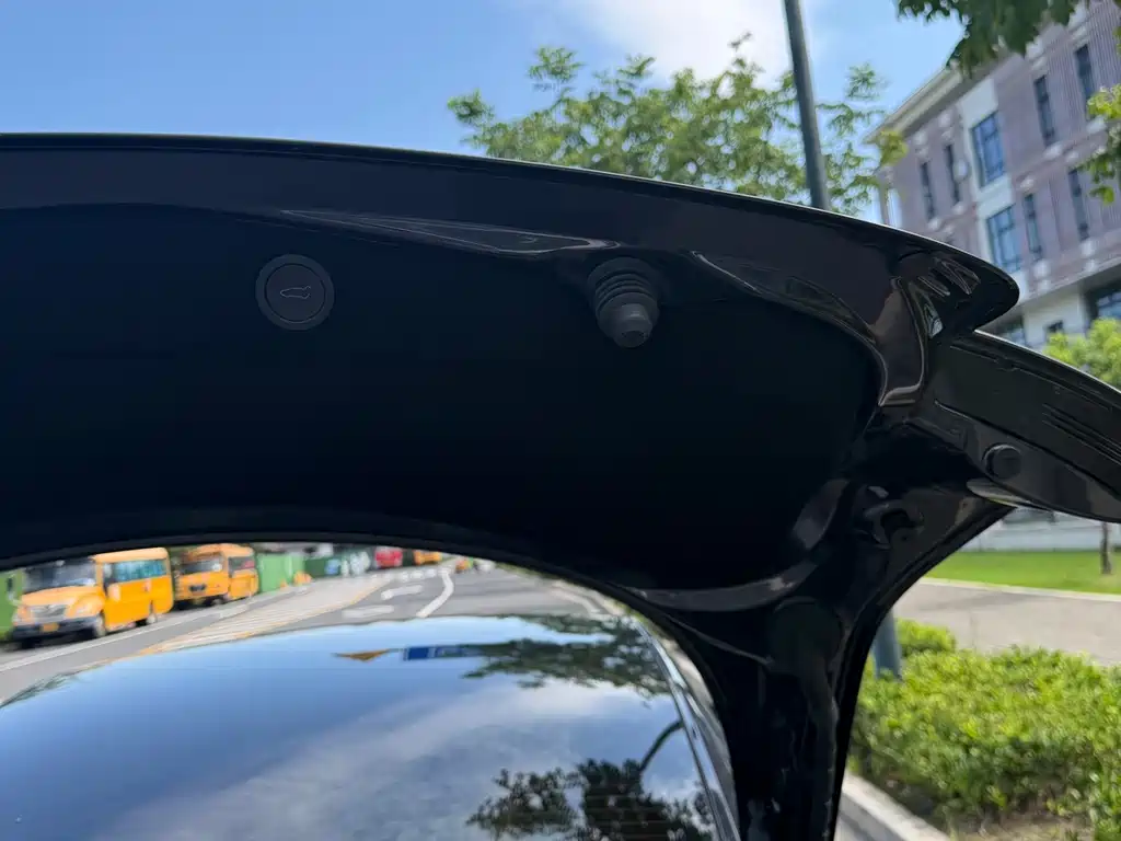 Model 3 2025 Rear-Wheel Drive Edition
