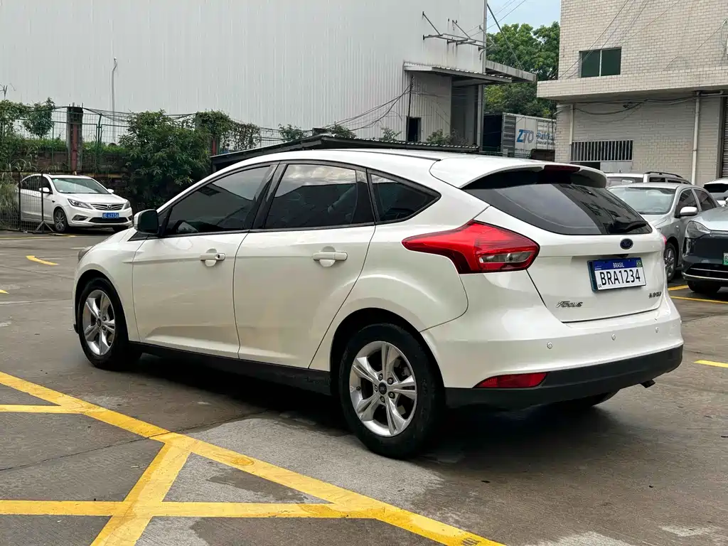 Ford Focus 2017 Two-door 1.6L Automatic Comfort Edition Smart Drive