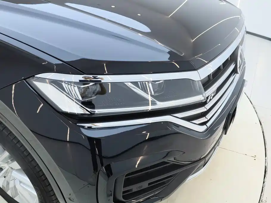 Touareg 2021 2.0 TSI Sharp Wing Edition