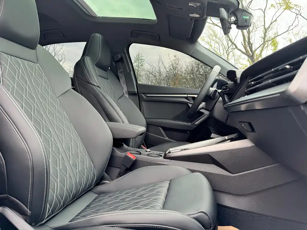 Audi A3 2025 model A3L Limousine 35 TFSI Prestige Edition