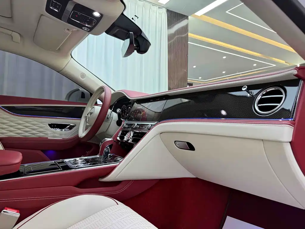 Ferari 2022 Model 4.0T V8 Standard Edition